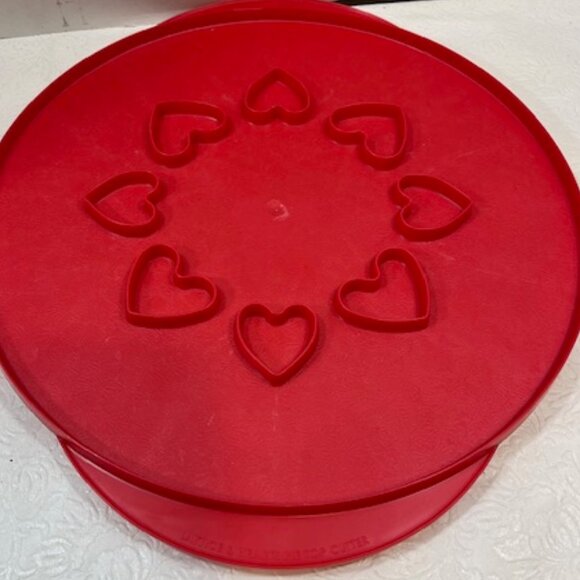 VTG Nordic Ware Pie Top Cutter Reversible Hearts or Lattice Plastic Red 12" - Picture 5 of 15